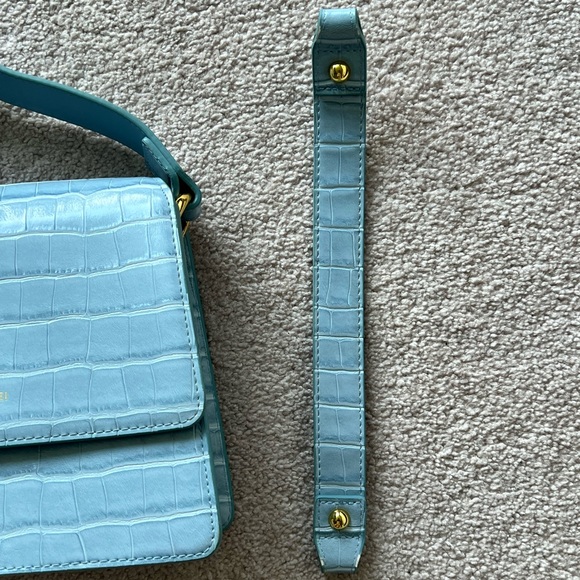 JW PEO Cross Body - Picture 5 of 5